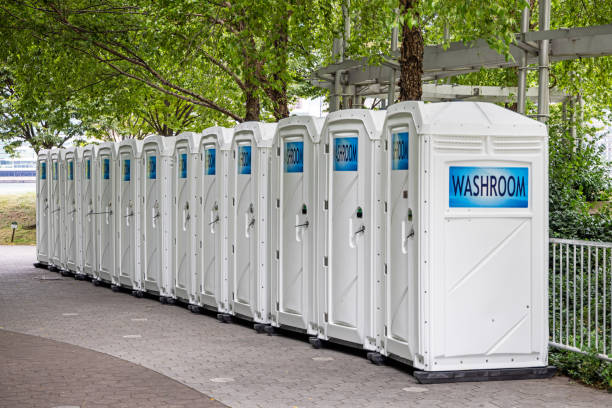 Best Local porta potty services  in Geneva, OH