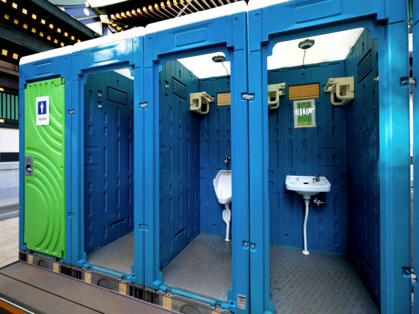 Best Porta potty rental near me  in Geneva, OH